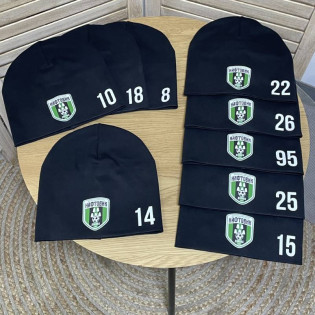 Шапка футбольна з кольоровим логотипом та номером