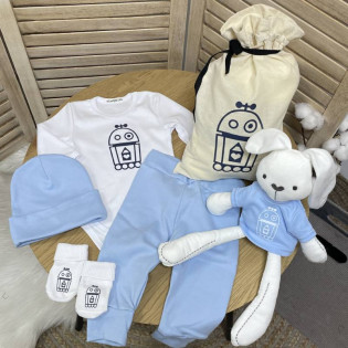 Подарочный набор для новорожденного с логотипом компании (одежда + мешочек)