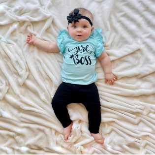 Футболка з крильцями дівчинці "Girl boss"