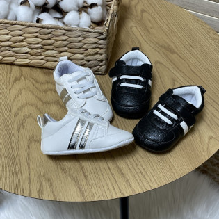 Кросівки-пінетки з полоскою для хлопчиків до року