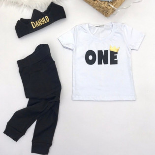 Футболка дитяча на перший день народження "ONE" з короною