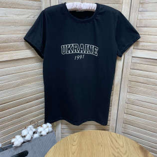 Футболка з патріотичним написом "Ukrainе 1991"