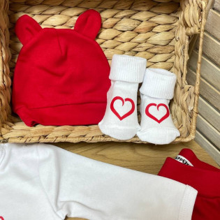 Шапочка  з вушками + шкарпетки з сердечками