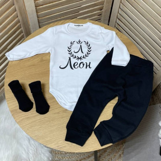 Особливий боді з ім’ям малюка та першою літерою