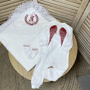 Нежный крестильный набор: именная крыжма и слип для малыша