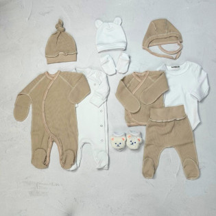 Набор одежды для малышей бежевый с белым