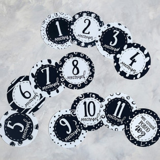 Наліпки для фото по місяцях "Я зростаю" монохром.